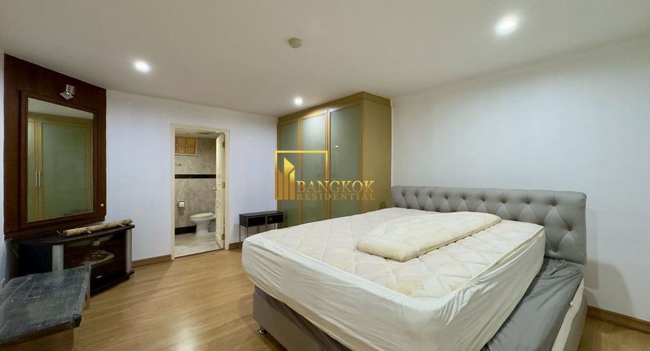 For rent 2 ベッドルーム condo in Watthana, Bangkok