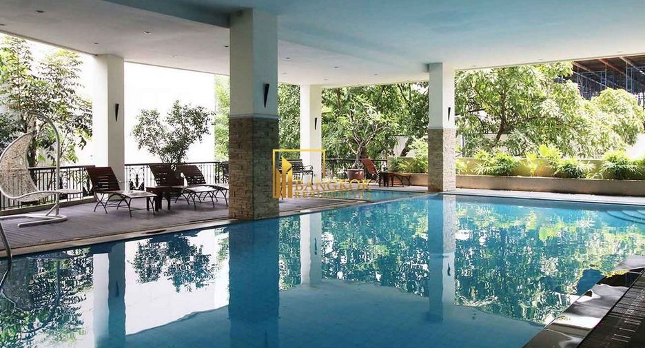 For rent 2 ベッドルーム condo in Watthana, Bangkok