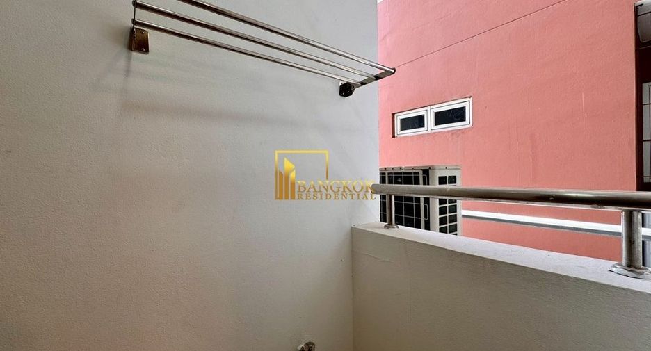 Wohnung zur Miete mit 2 Zimmer in Khlong Toei, Bangkok