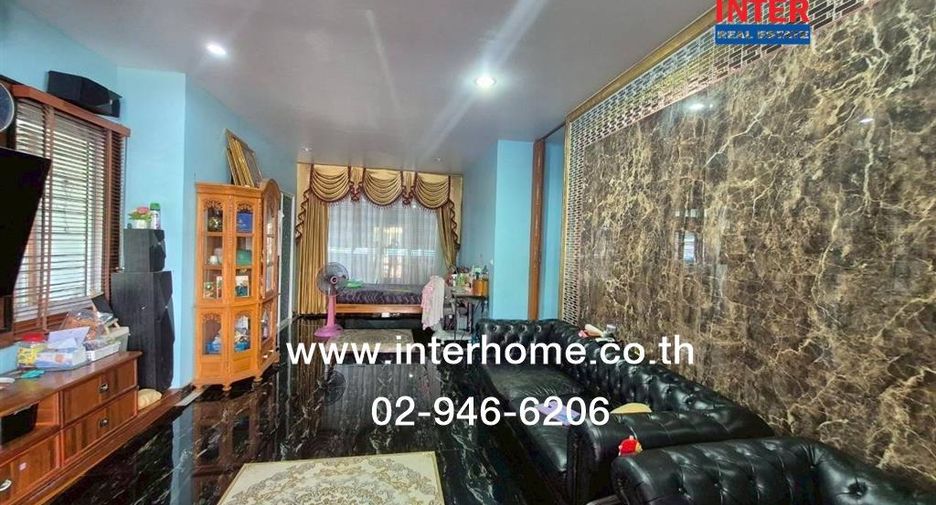 À vendre 4 chambres maison à Bang Khun Thian, Bangkok