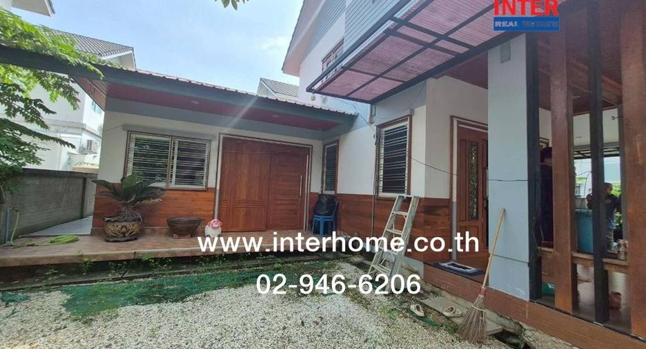 À vendre 4 chambres maison à Bang Khun Thian, Bangkok
