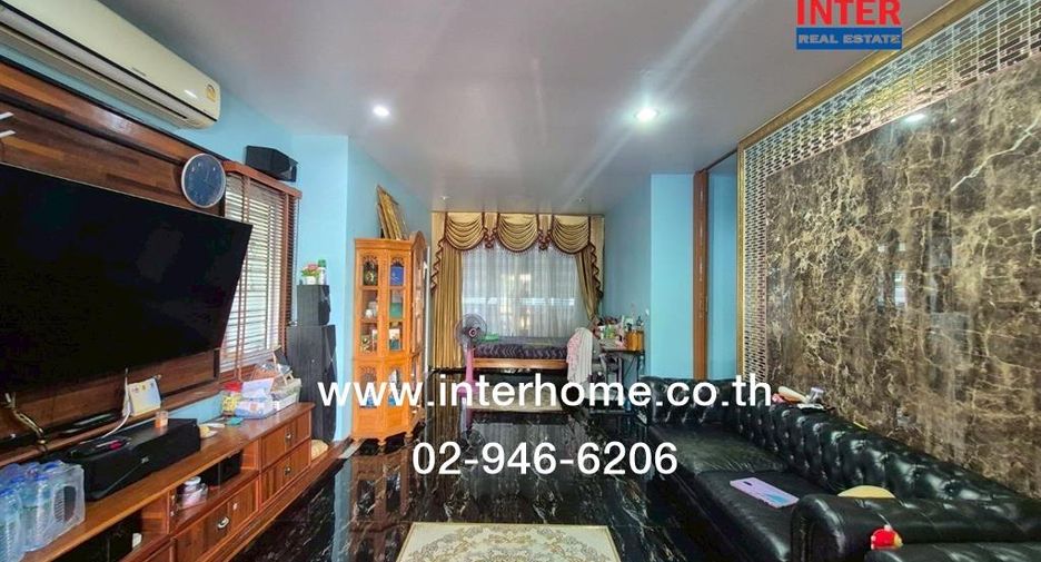 À vendre 4 chambres maison à Bang Khun Thian, Bangkok