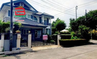 For sale 3 bedrooms condo in Khlong Sam Wa, Bangkok