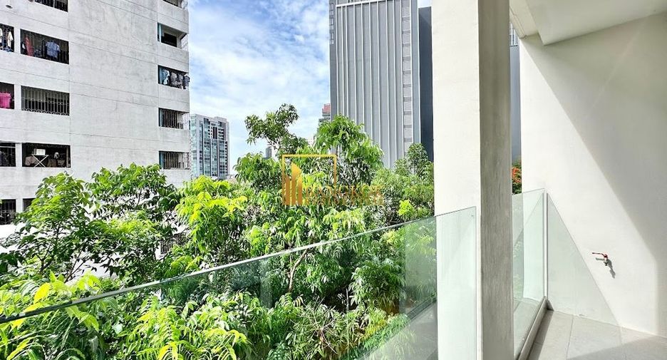 À louer 3 chambres condo à Watthana, Bangkok