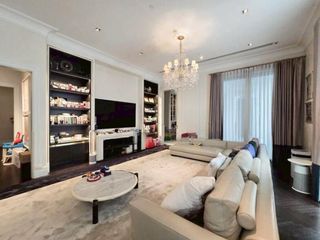 For sale 3 bedrooms condo in Pathum Wan, Bangkok