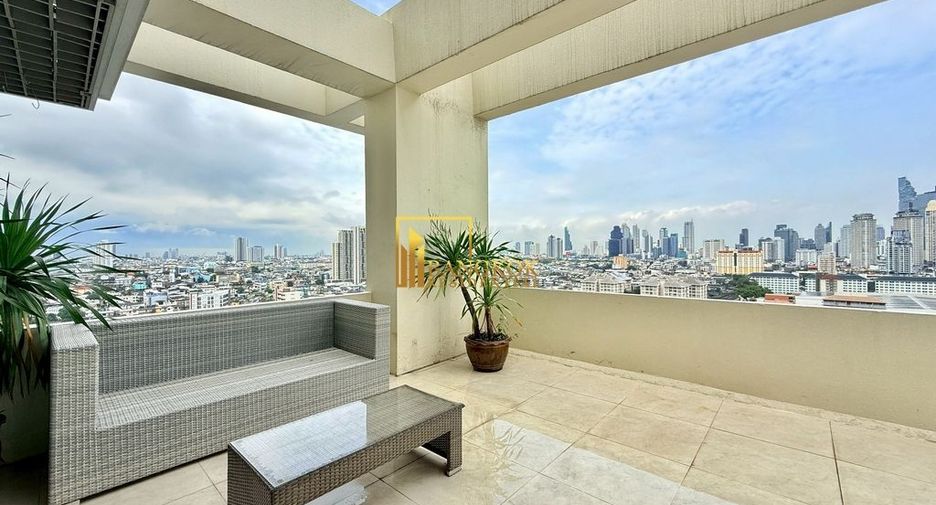 For rent 2 ベッドルーム condo in Yan Nawa, Bangkok