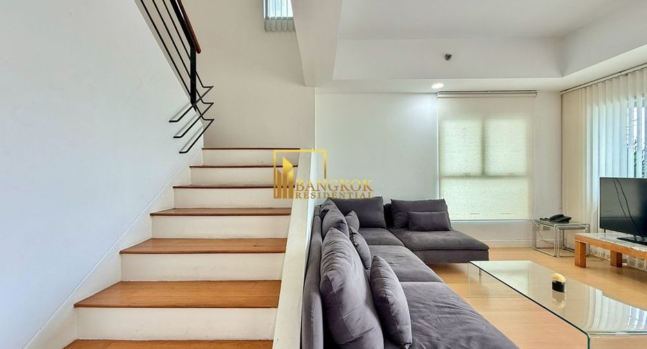 For rent 2 ベッドルーム condo in Yan Nawa, Bangkok