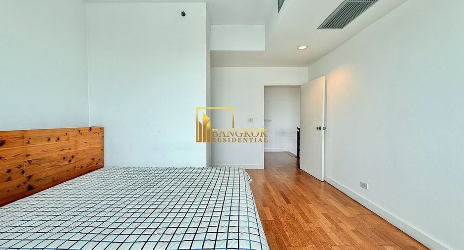 For rent 2 ベッドルーム condo in Yan Nawa, Bangkok