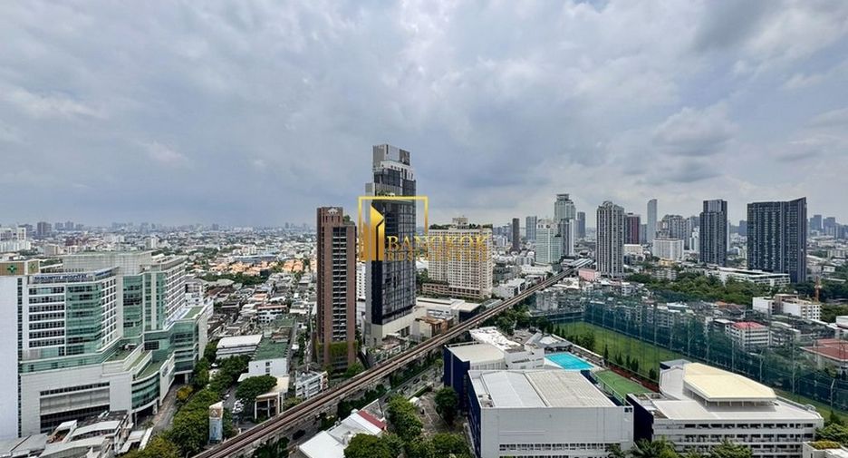À louer 2 chambres condo à Khlong Toei, Bangkok