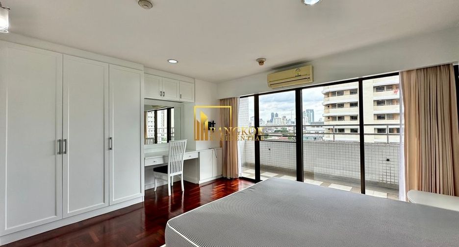ให้เช่า 3 ห้องนอน คอนโด ใน วัฒนา, กรุงเทพฯ