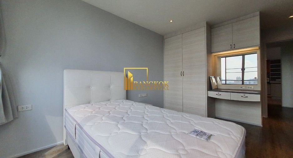 For rent 4 bedrooms condo in Khlong Toei, Bangkok