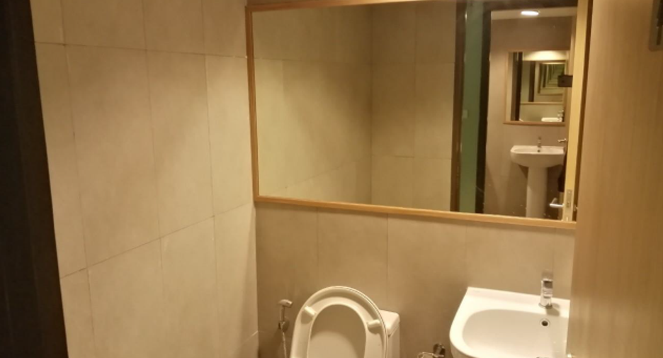 For rent retail Space in Khlong Toei, Bangkok