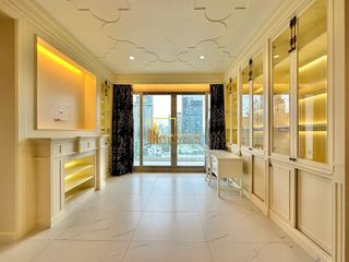 Condo en alquiler de 2 habitaciones en Pathum Wan, Bangkok