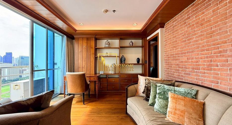 Wohnung zur Miete mit 3 Zimmer in Pathum Wan, Bangkok