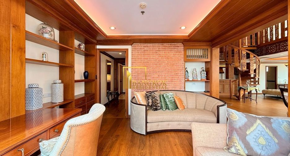 Wohnung zur Miete mit 3 Zimmer in Pathum Wan, Bangkok