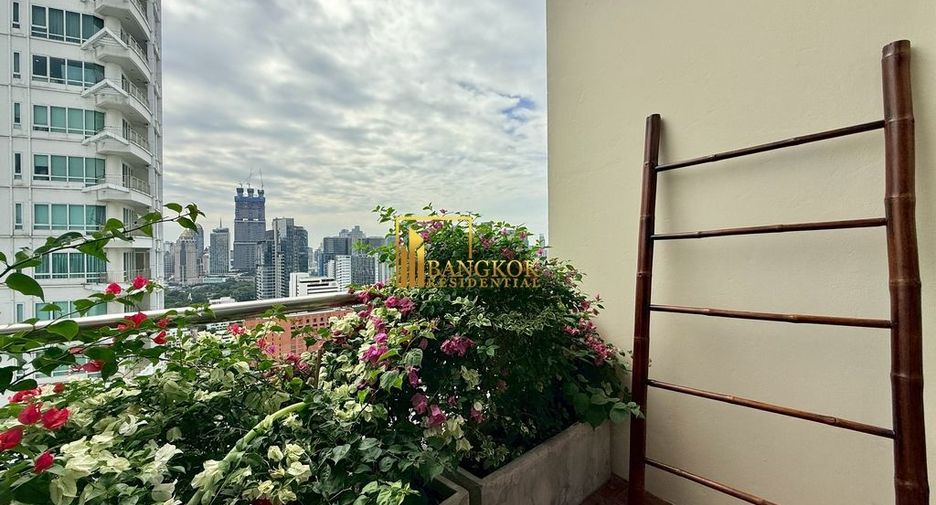 Wohnung zur Miete mit 3 Zimmer in Pathum Wan, Bangkok