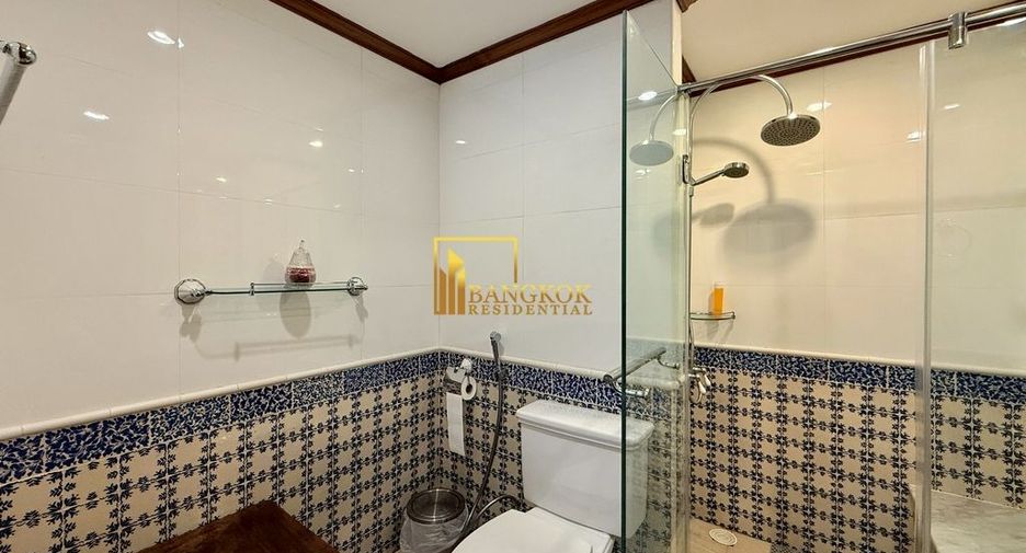 Wohnung zur Miete mit 3 Zimmer in Pathum Wan, Bangkok