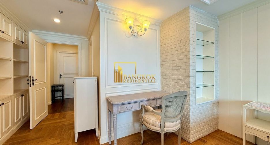 Wohnung zur Miete mit 3 Zimmer in Pathum Wan, Bangkok