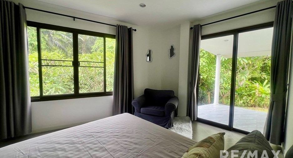 For rent 4 bedrooms villa in Ko Samui, Surat Thani