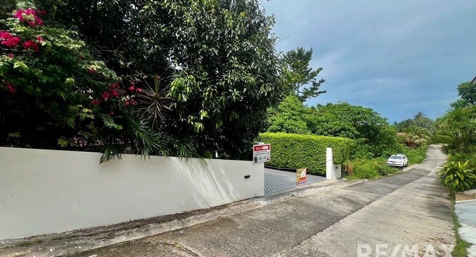 For rent 4 bedrooms villa in Ko Samui, Surat Thani