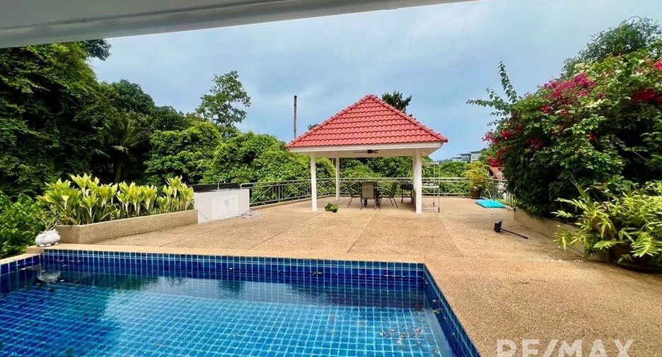 For rent 4 bedrooms villa in Ko Samui, Surat Thani