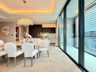 For rent 5 bedrooms condo in Sathon, Bangkok