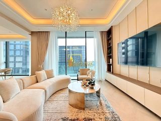 For rent 5 bedrooms condo in Sathon, Bangkok