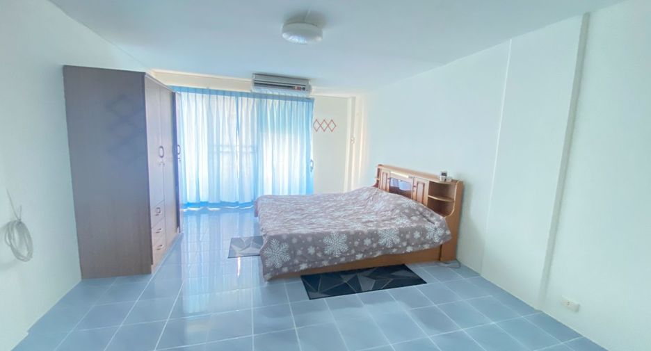 À vendre 1 chambre condo à Bang Kapi, Bangkok