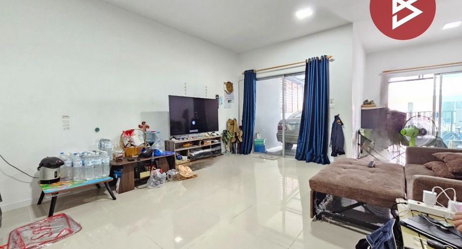 出售 3 卧室 联排别墅 在 Mueang Chon Buri, Chon Buri