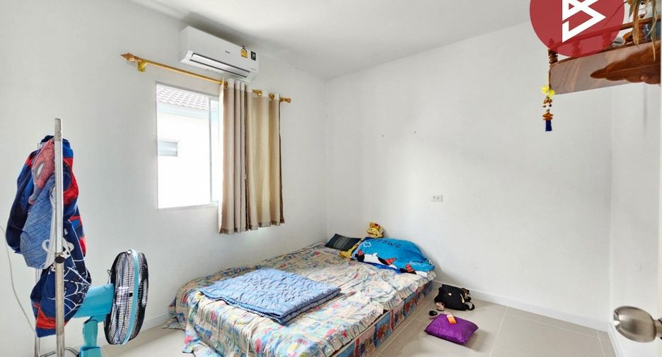 出售 3 卧室 联排别墅 在 Mueang Chon Buri, Chon Buri