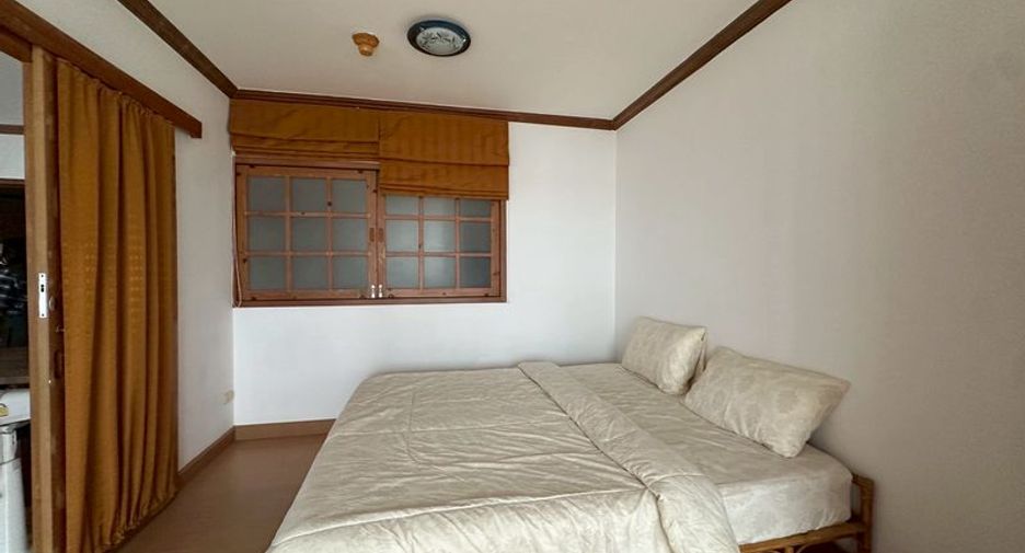 For rent 2 bedrooms condo in Si Racha, Chonburi