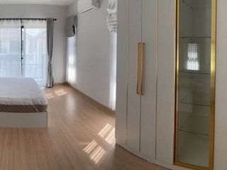À louer 4 chambres maison à Saraphi, Chiang Mai