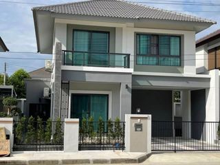 For Rent 4 Bedroom House In Saraphi, Chiang Mai