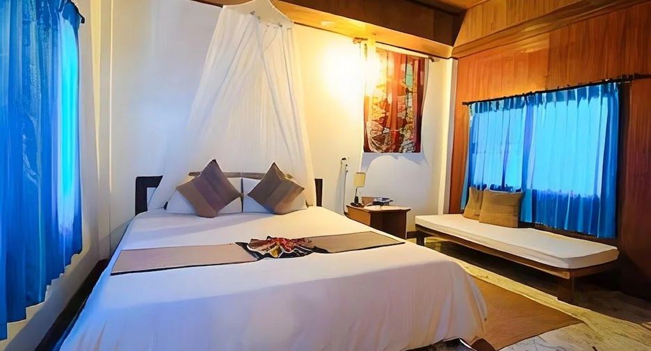 For sale 8 bedrooms house in Ko Pha-ngan, Surat Thani
