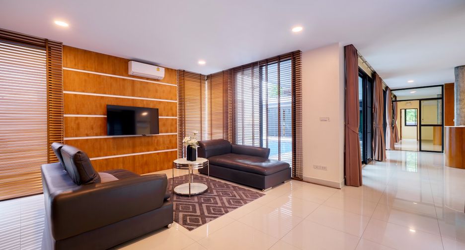Casa en alquiler y en venta de 5 habitaciones en Bang Lamung, Chonburi