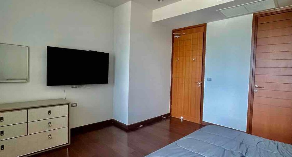For rent and for sale 2 bedrooms condo in Sattahip, Chonburi