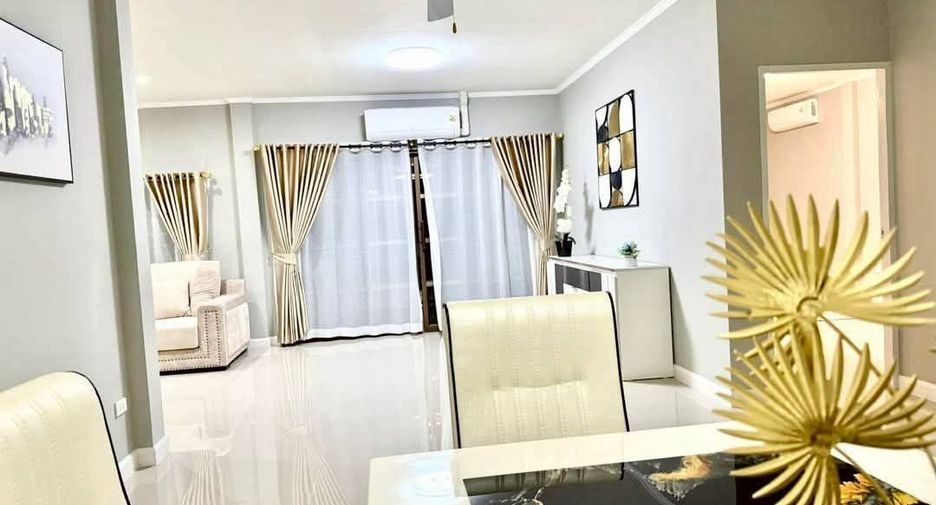 For sale 4 ベッドルーム villa in Bang Lamung, Chonburi