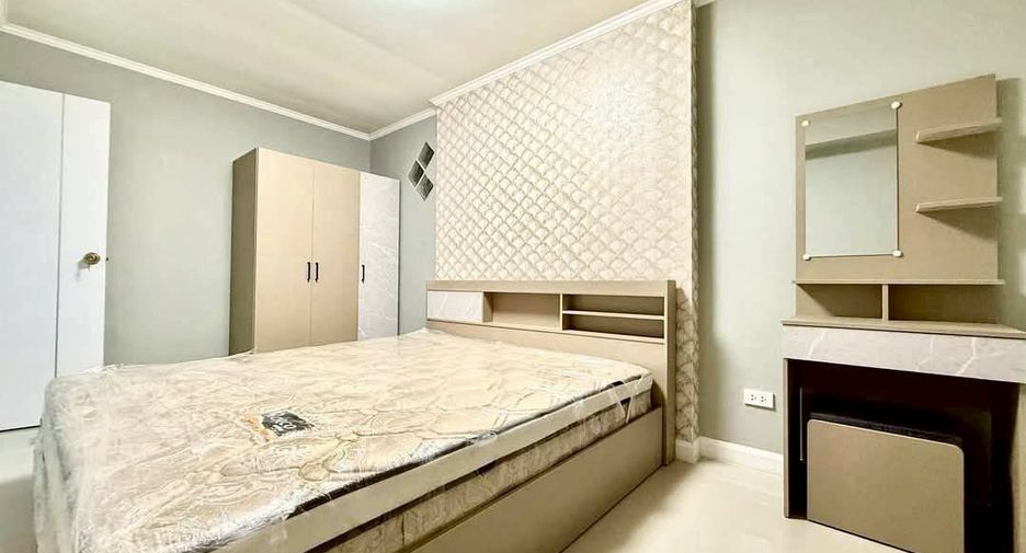 For sale 4 ベッドルーム villa in Bang Lamung, Chonburi