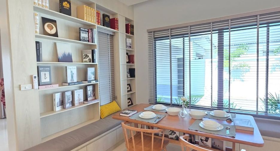 For sale 3 bedrooms villa in Bang Lamung, Chonburi