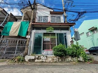 For sale 2 bedrooms townhouse in Don Mueang, Bangkok