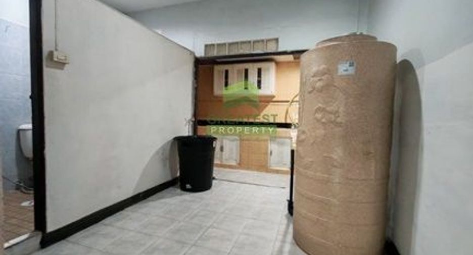 For sale 2 bedrooms townhouse in Don Mueang, Bangkok