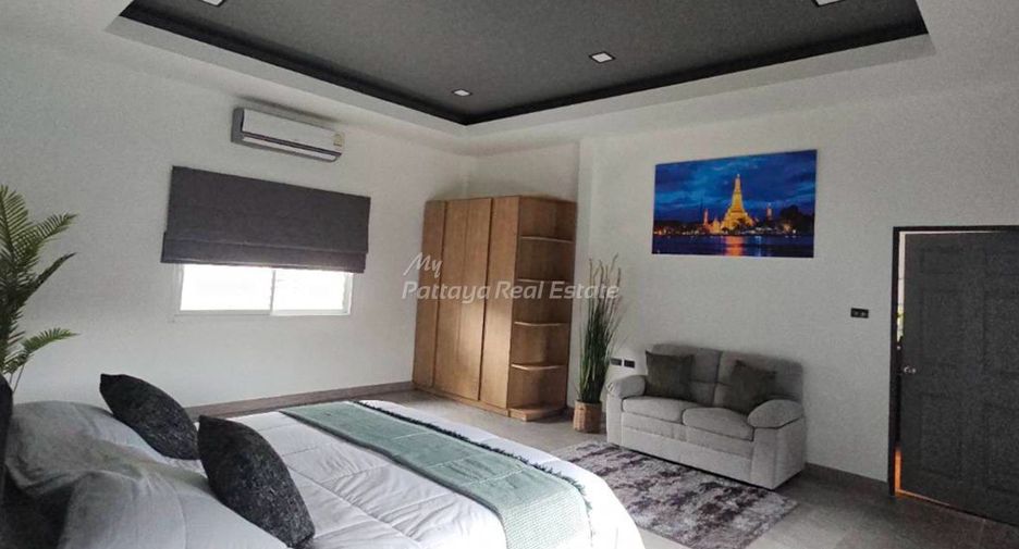 For sale 3 bedrooms house in Bang Lamung, Chonburi