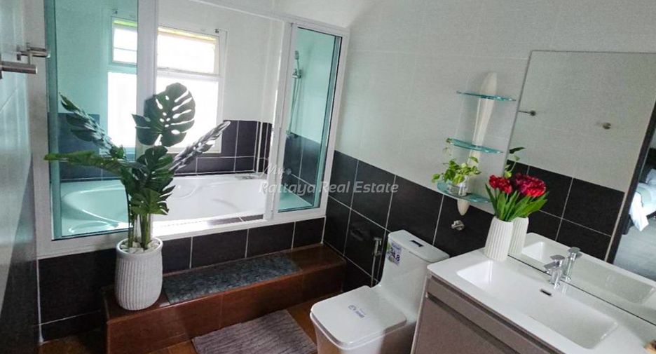 For sale 3 bedrooms house in Bang Lamung, Chonburi