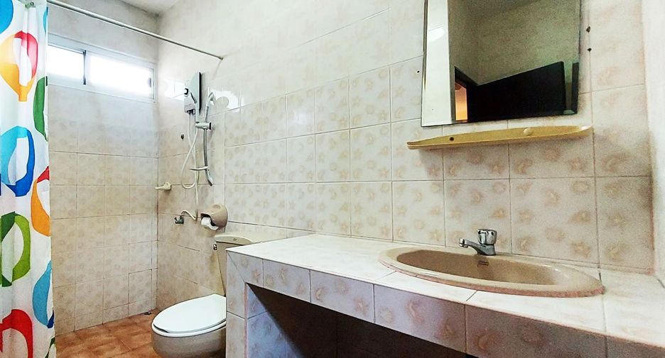 À vendre 3 chambres villa à Klaeng, Rayong