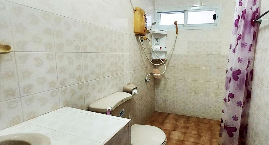 À vendre 3 chambres villa à Klaeng, Rayong
