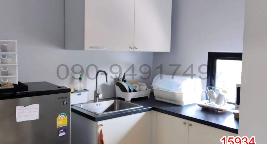 For sale 6 bedrooms retail Space in Phra Khanong, Bangkok