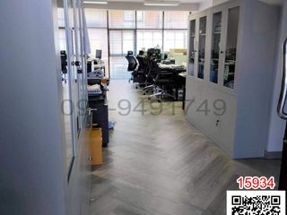 For sale 6 bedrooms retail Space in Phra Khanong, Bangkok
