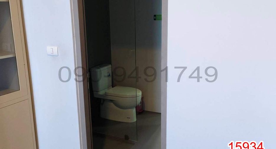 For sale 6 bedrooms retail Space in Phra Khanong, Bangkok