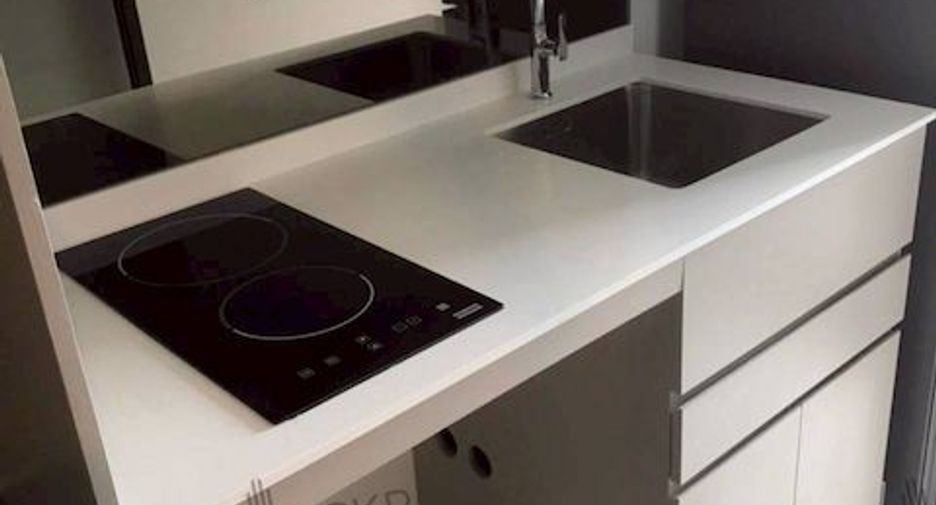 For sale 1 bed condo in Phra Khanong, Bangkok