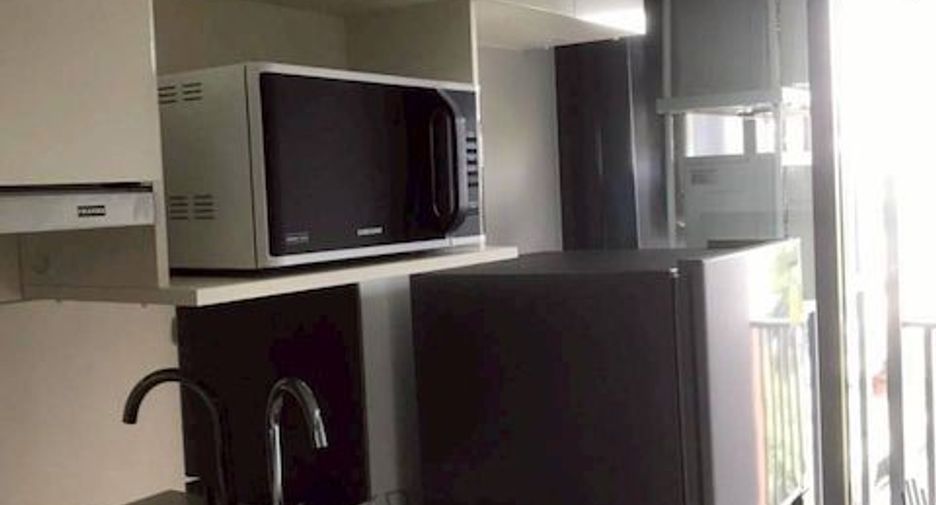 For sale 1 bed condo in Phra Khanong, Bangkok